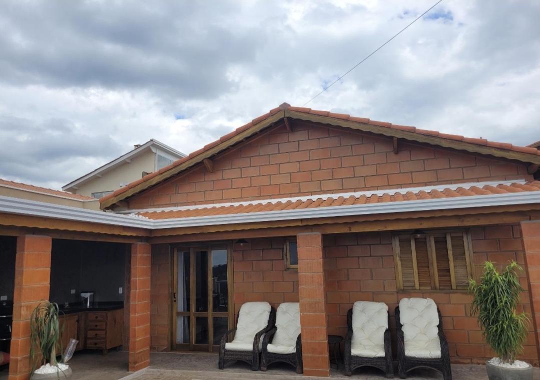 Casa Aconchegante Condominio Fechado Na Natureza Em Sao Roque Mairinque Luaran gambar