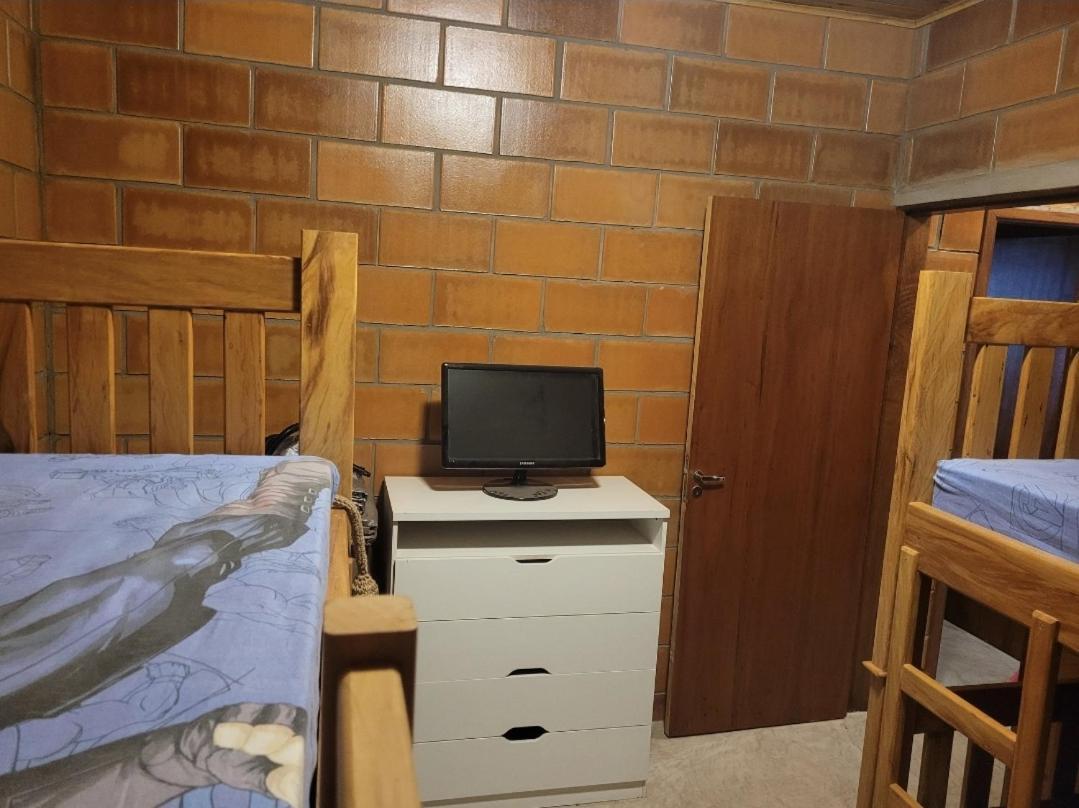 Casa Aconchegante Condominio Fechado Na Natureza Em Sao Roque Mairinque Luaran gambar
